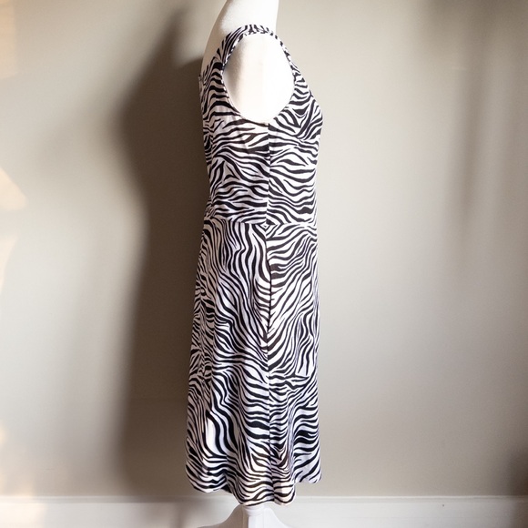 Talbots Zebra Print Sleeveless Midi Dress Pockets Black and White Size Small - Picture 3 of 4